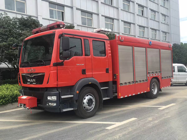 【国五】德国-曼-4.5方压缩空气泡沫消防车