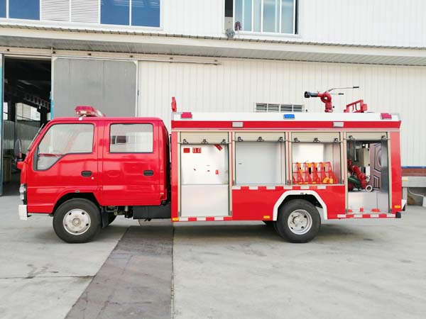 【国六】五十铃600P  2吨水罐消防车